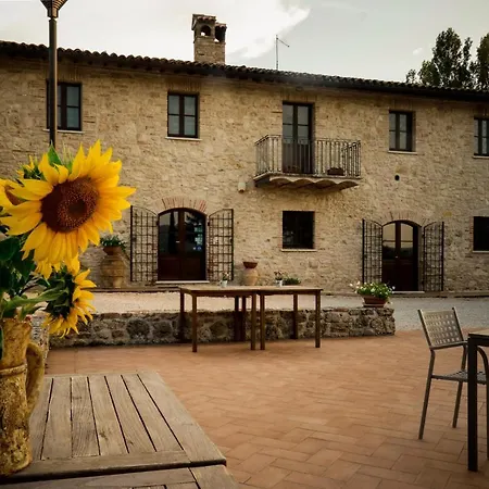 Casale Il Pisciarello Farm stay *