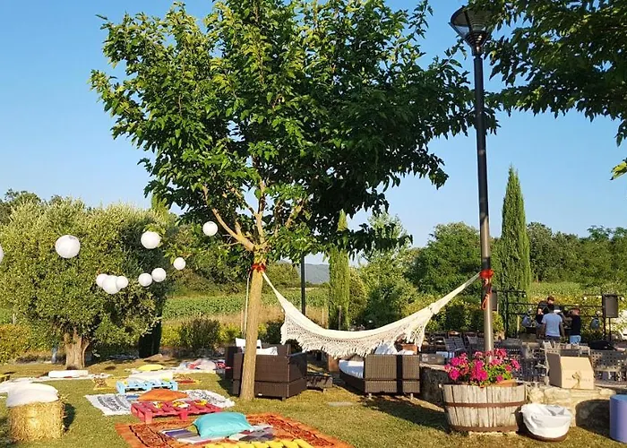 Casale Il Pisciarello ファームステイ マッサ・マルターナ